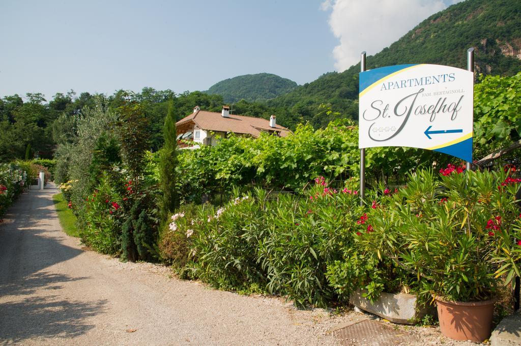 St. Josefhof Apartment Caldaro Exterior photo